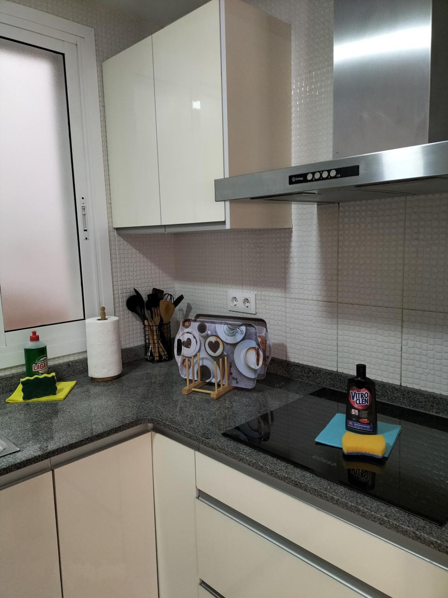 Apartiabeach Apartamentos Alcossebre Rom bilde